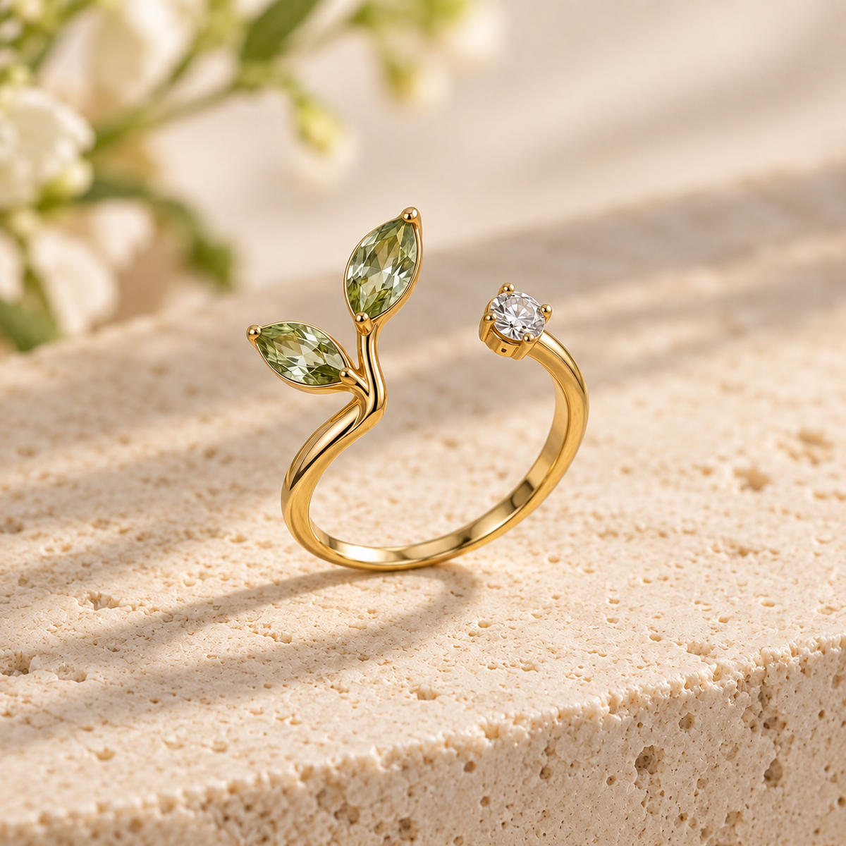 VARUNIQOK® Verdelle Seedlight Ring second angle view
